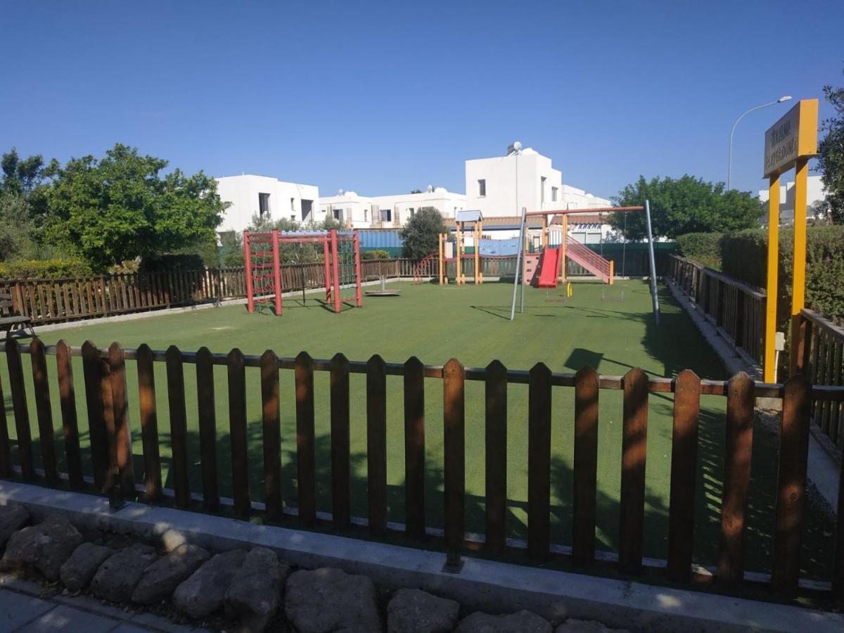פאראלימני Cosy Apartment In A Luxury Resort מראה חיצוני תמונה