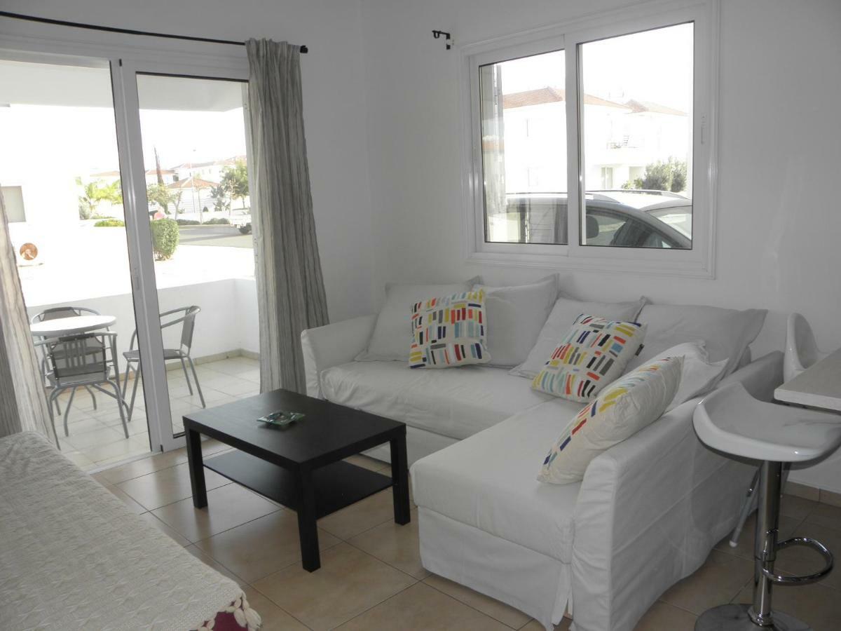 פאראלימני Cosy Apartment In A Luxury Resort מראה חיצוני תמונה
